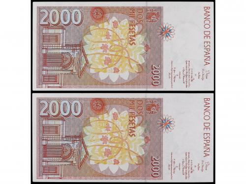 JUAN CARLOS I. Lote 2 billetes 2.000 pesetas. 1995. Celestin