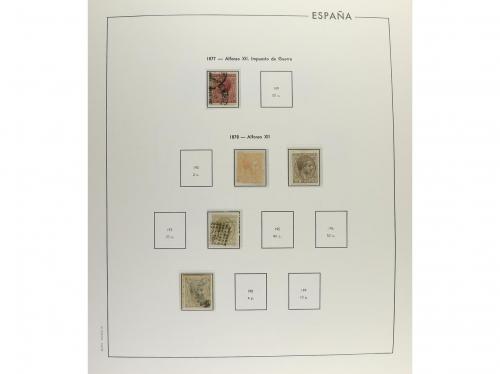 LOTES y COLECCIONES. ESPAÑA. Colección en álbum con hojas Ed