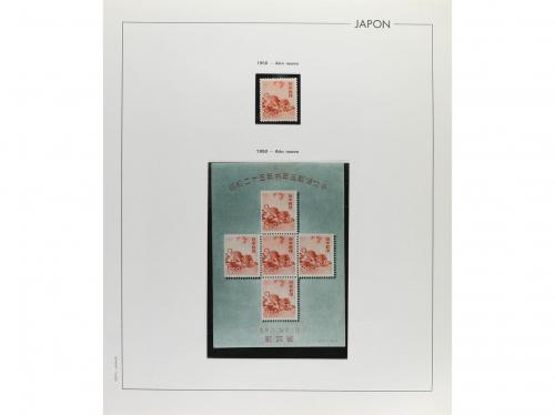 LOTES y COLECCIONES. JAPÓN. Colección en 9 álbumes y 8 archi