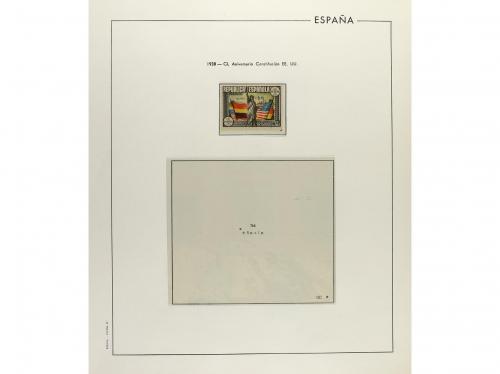 LOTES y COLECCIONES. ESPAÑA. Colección en álbum Edifil de 19