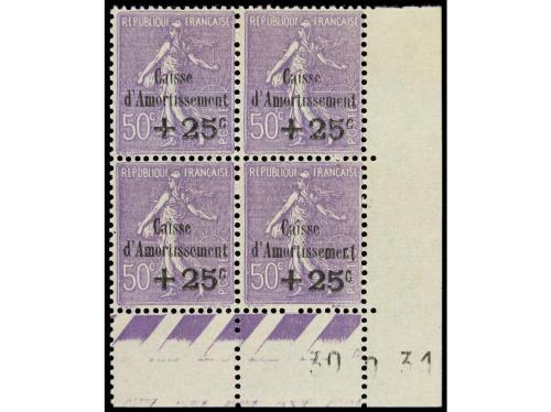 ** FRANCIA. Yv. 275/7 (4). SERIE COMPLETA. 3 valores en BLOQ