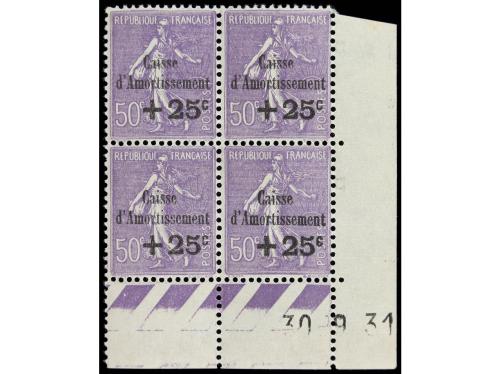 ** FRANCIA. Yv. 275/7 (4). SERIE COMPLETA. 3 valores en BLOQ