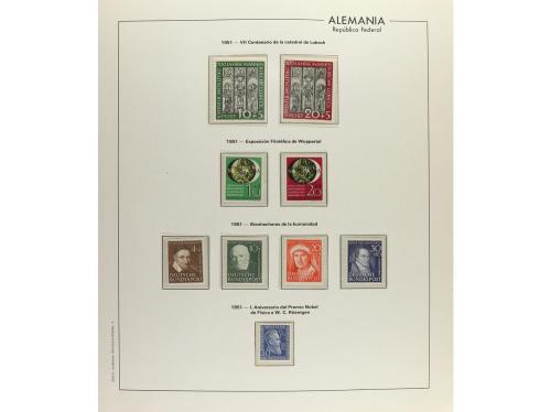 LOTES y COLECCIONES. ALEMANIA FEDERAL. Colección en 4 álbume