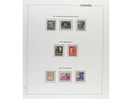 LOTES y COLECCIONES. ESPAÑA. Colección en 3 álbumes Edifil d