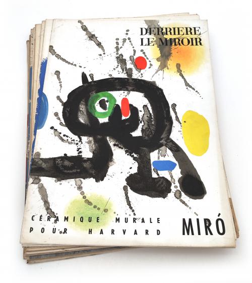 1948-1982. REVISTA. (ARTE). DERRIÈRE LE MIRROIR. Paris: Édi